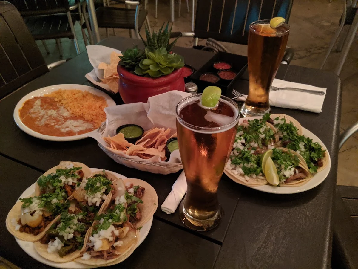 Zendejas Mexican Restaurant & Bar business photo