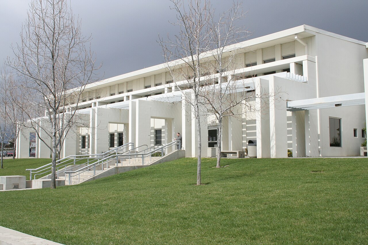 Chaffey library, Chaffey College