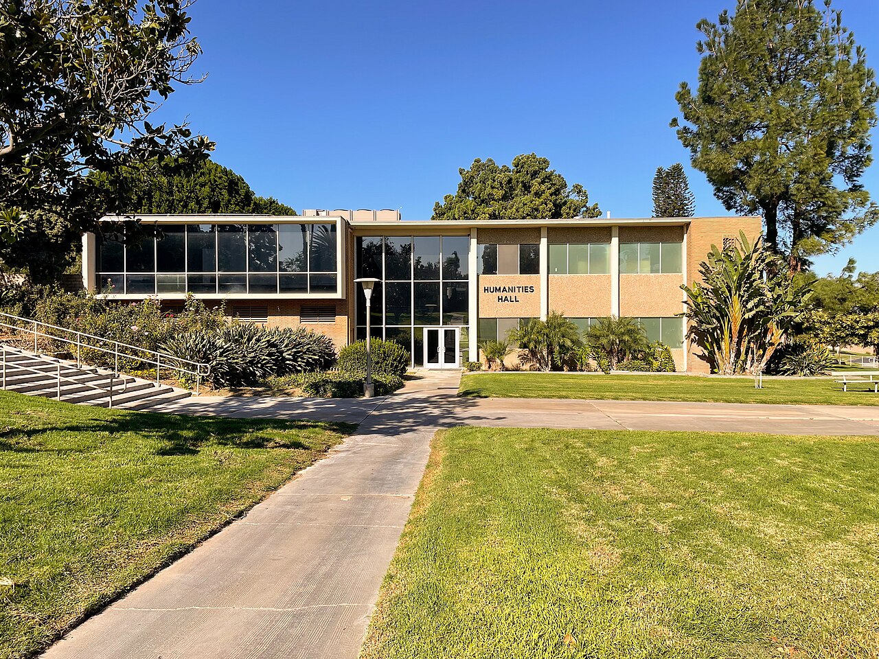 La Sierra University Humanities Hall 2023